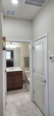 1823 SPRING SHOWER CIR, Kissimmee, FL 34744