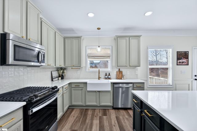 335 Bridge Crossing Drive, Simpsonville, SC 29681