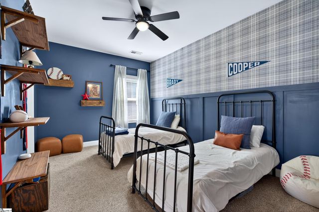 335 Bridge Crossing Drive, Simpsonville, SC 29681