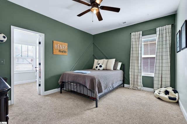 335 Bridge Crossing Drive, Simpsonville, SC 29681