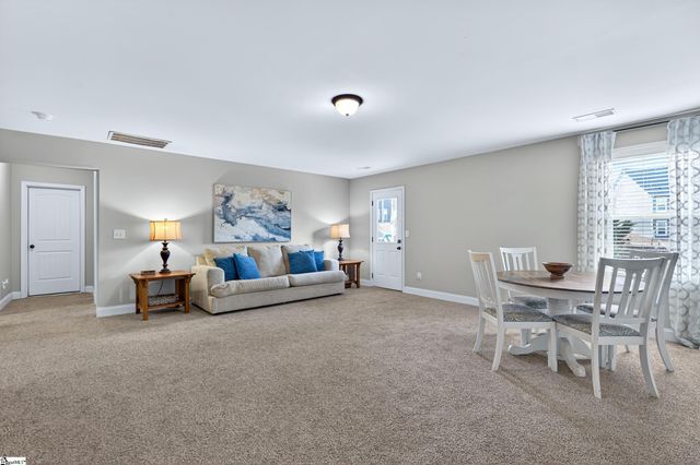 335 Bridge Crossing Drive, Simpsonville, SC 29681