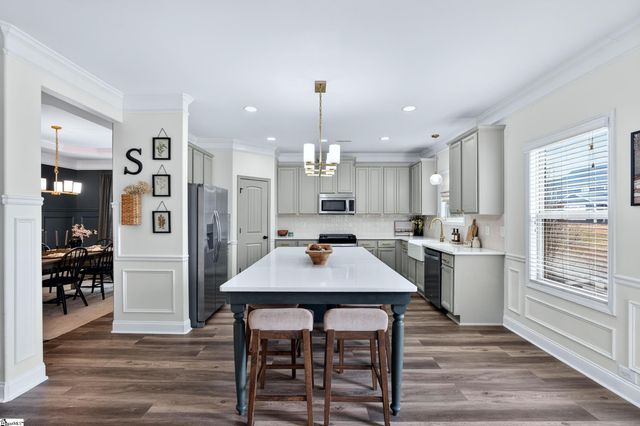 335 Bridge Crossing Drive, Simpsonville, SC 29681