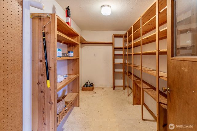 918 E 5th Street, Port Angeles, WA 98362