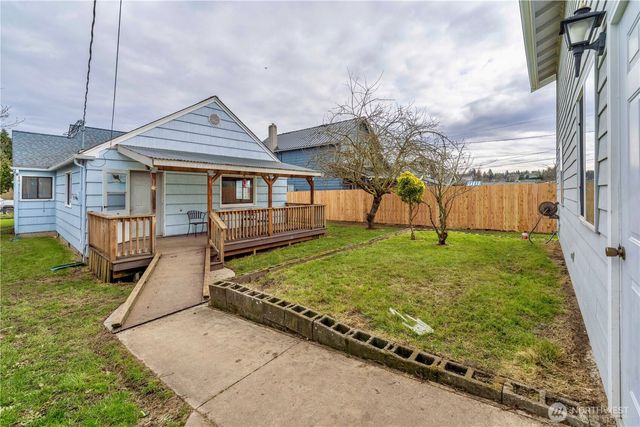 918 E 5th Street, Port Angeles, WA 98362