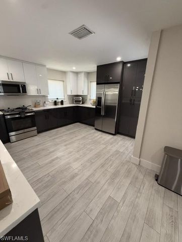 1414 SE 6th AVE, Cape Coral, FL 33990