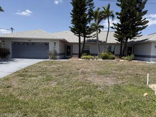 1414 SE 6th AVE, Cape Coral, FL 33990