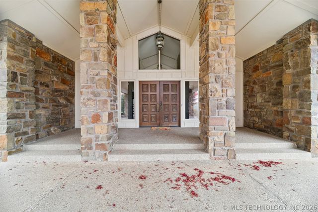 6915 E 106th Street, Tulsa, OK 74133