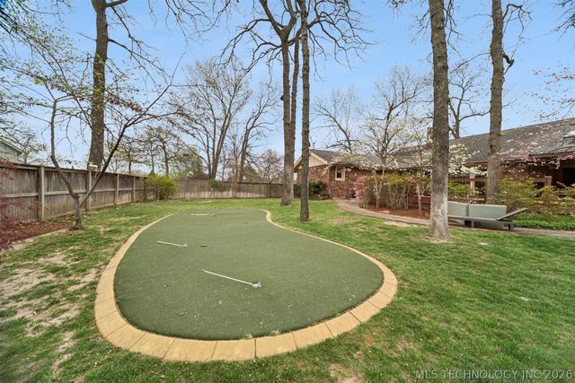 6915 E 106th Street, Tulsa, OK 74133