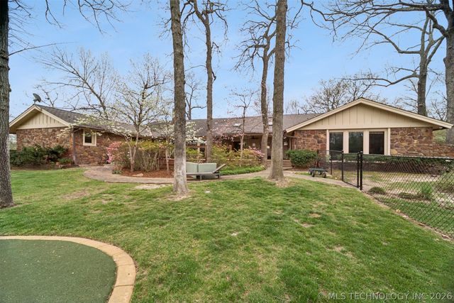 6915 E 106th Street, Tulsa, OK 74133