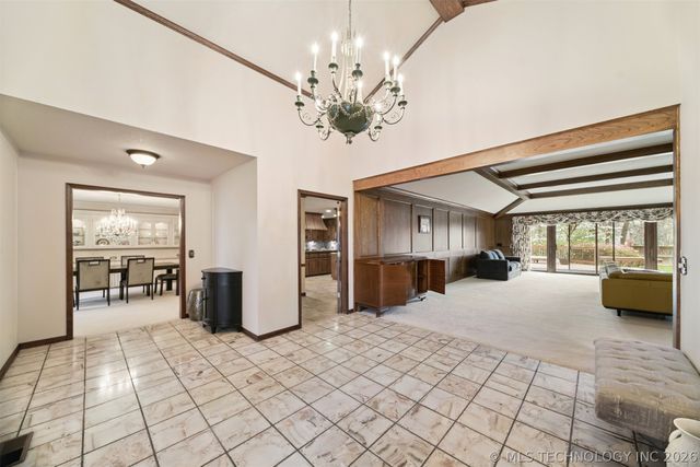 6915 E 106th Street, Tulsa, OK 74133