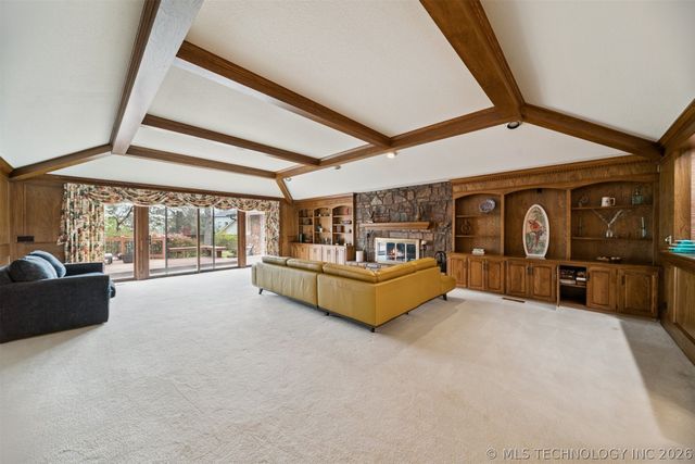 6915 E 106th Street, Tulsa, OK 74133