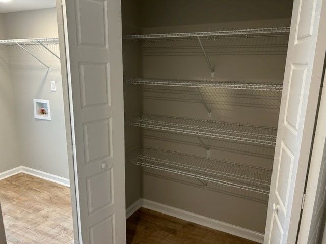 1215 Cottonwood Dr, Clarksville, TN 37040