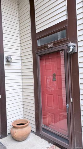 24219 Evergreen Road 39, Southfield, MI 48075