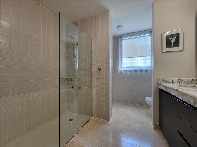 59 KING´S COURT STREET 1002, San Juan, PR 00911