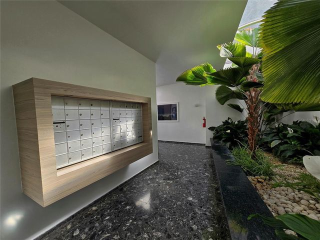 59 KING´S COURT STREET 1002, San Juan, PR 00911