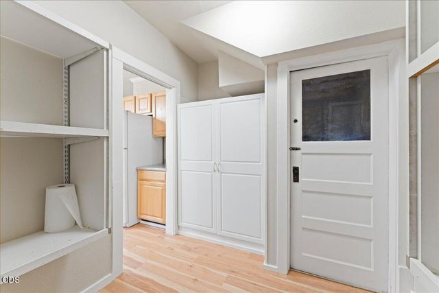 300 Sunrise Avenue, Medford, OR 97504