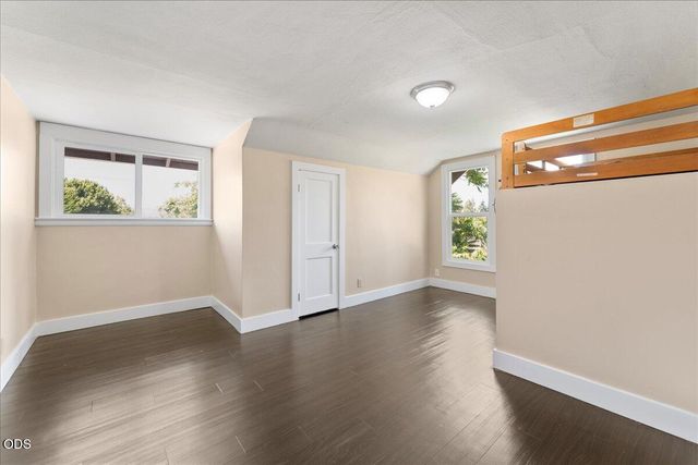 300 Sunrise Avenue, Medford, OR 97504