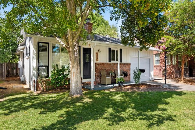 4881 7th Ave, Sacramento, CA 95820