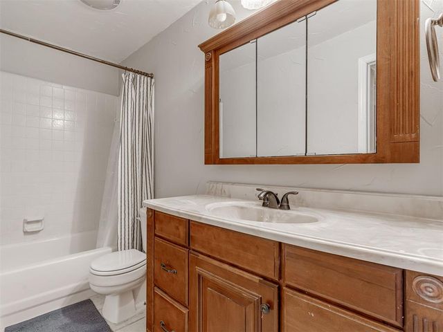 11374 Benttree Circle 11374, Oklahoma City, OK 73120