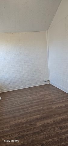 138 N Woodlawn Avenue, Aurora, IL 60506