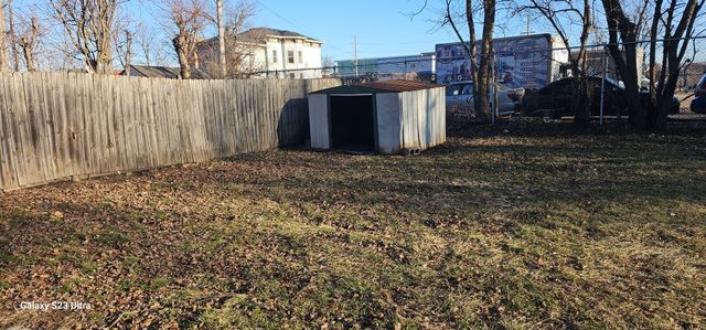 138 N Woodlawn Avenue, Aurora, IL 60506