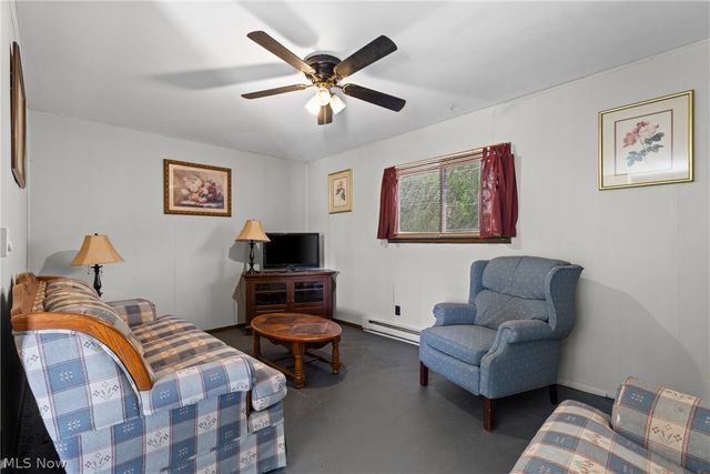 6 Frontage, Moundsville, WV 26041