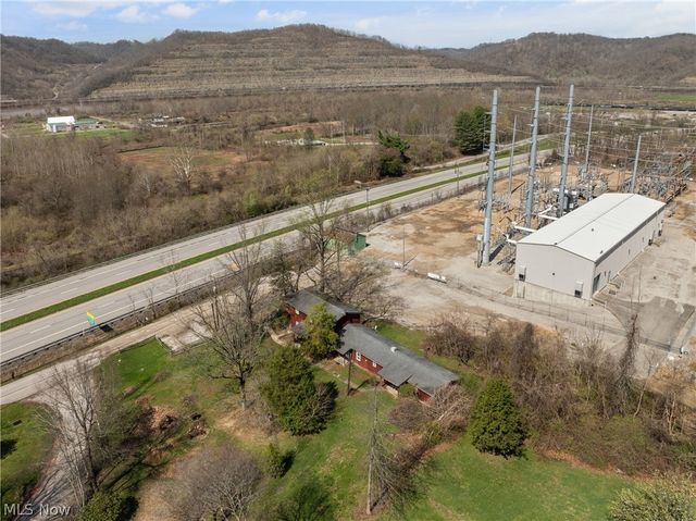 6 Frontage, Moundsville, WV 26041