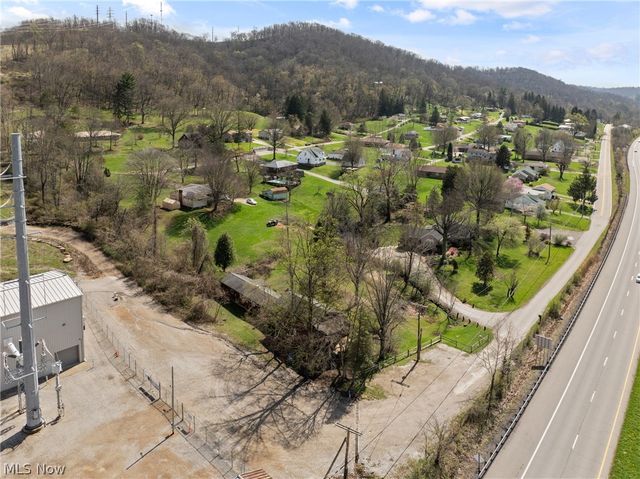 6 Frontage, Moundsville, WV 26041