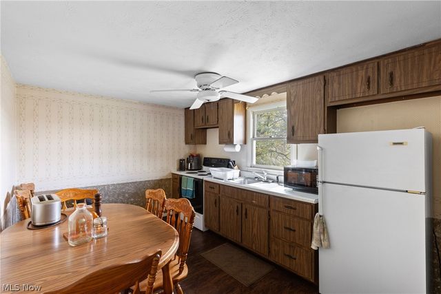 6 Frontage, Moundsville, WV 26041