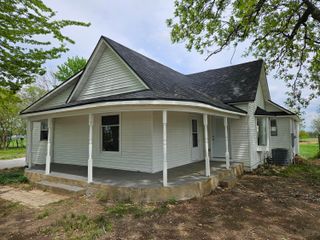 2914 Lambeth Road, Marionville, MO 65705