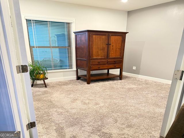5966 Rollingwood Way, Hoschton, GA 30548