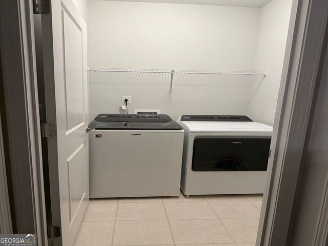 5966 Rollingwood Way, Hoschton, GA 30548