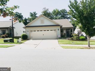 5966 Rollingwood Way, Hoschton, GA 30548