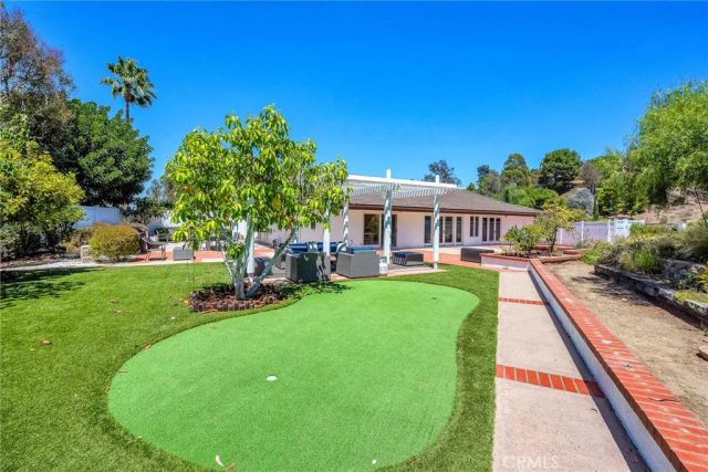 4 Bridlewood Circle, Rolling Hills Estates, CA 90274