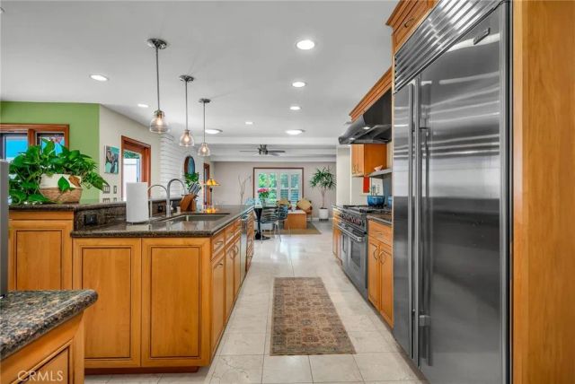 4 Bridlewood Circle, Rolling Hills Estates, CA 90274