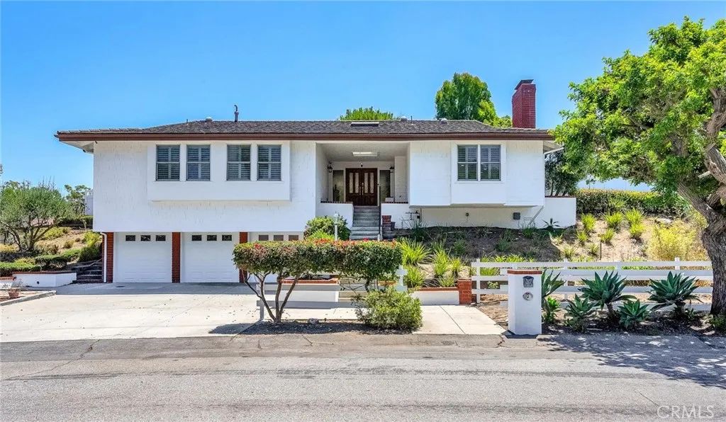 4 Bridlewood Circle, Rolling Hills Estates, CA 90274