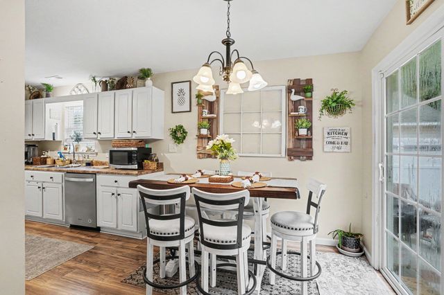 9788 Conifer Ln., Murrells Inlet, SC 29576
