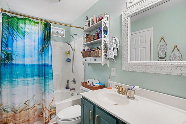 9788 Conifer Ln., Murrells Inlet, SC 29576