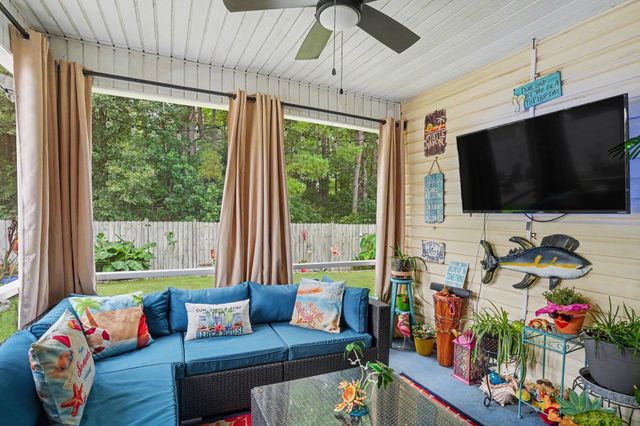 9788 Conifer Ln., Murrells Inlet, SC 29576