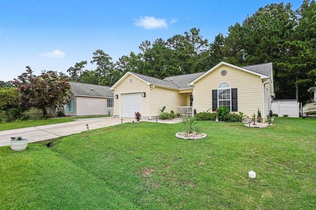 9788 Conifer Ln., Murrells Inlet, SC 29576