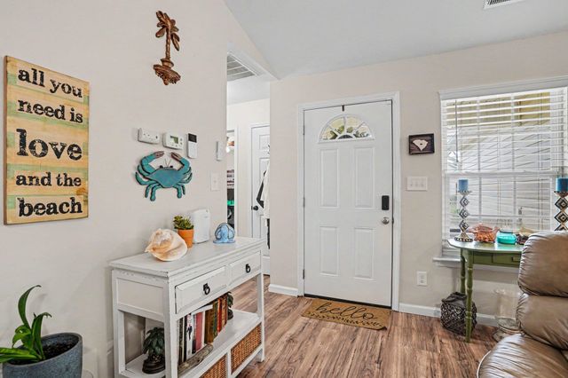 9788 Conifer Ln., Murrells Inlet, SC 29576