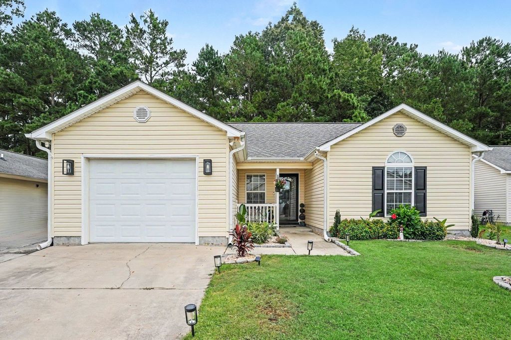 9788 Conifer Ln., Murrells Inlet, SC 29576