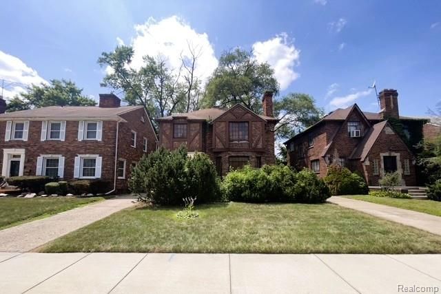 18445 Roselawn Street, Detroit, MI 48221