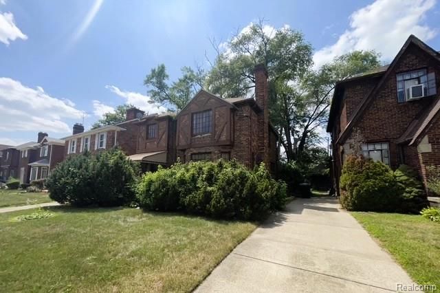 18445 Roselawn Street, Detroit, MI 48221