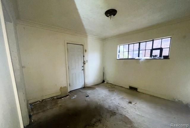 18445 Roselawn Street, Detroit, MI 48221