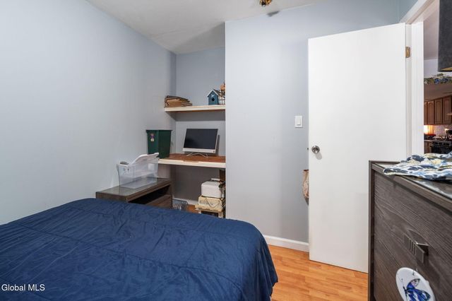 1002 Strong Street, Schenectady, NY 12307