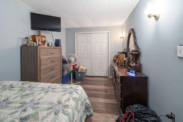 1002 Strong Street, Schenectady, NY 12307