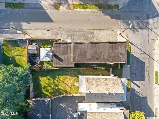 1002 Strong Street, Schenectady, NY 12307