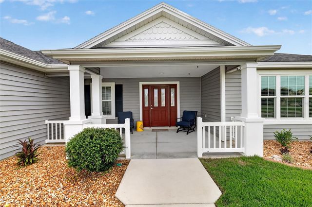 11113 LAMMER LANE, Oxford, FL 34484