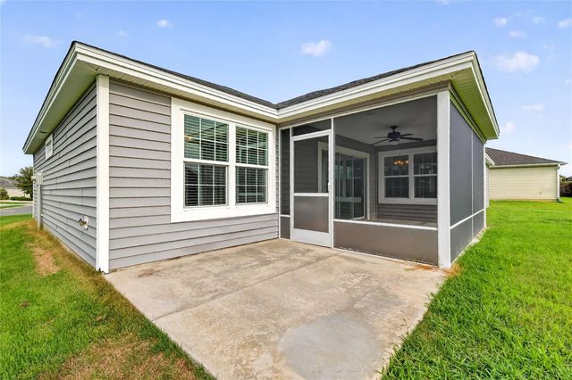 11113 LAMMER LANE, Oxford, FL 34484